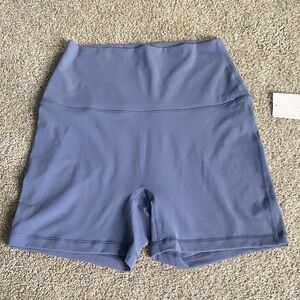 Yogalicious Women's Bike Shorts in Lavender